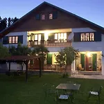 Guido Lodge
